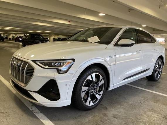 AUDI E-TRON SPORTBACK 2022 WA13AAGE4NB025362 image